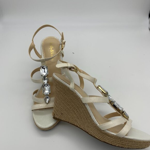 Kelly & Katie Sandals Excellent Condition Size 8 - Picture 12 of 12